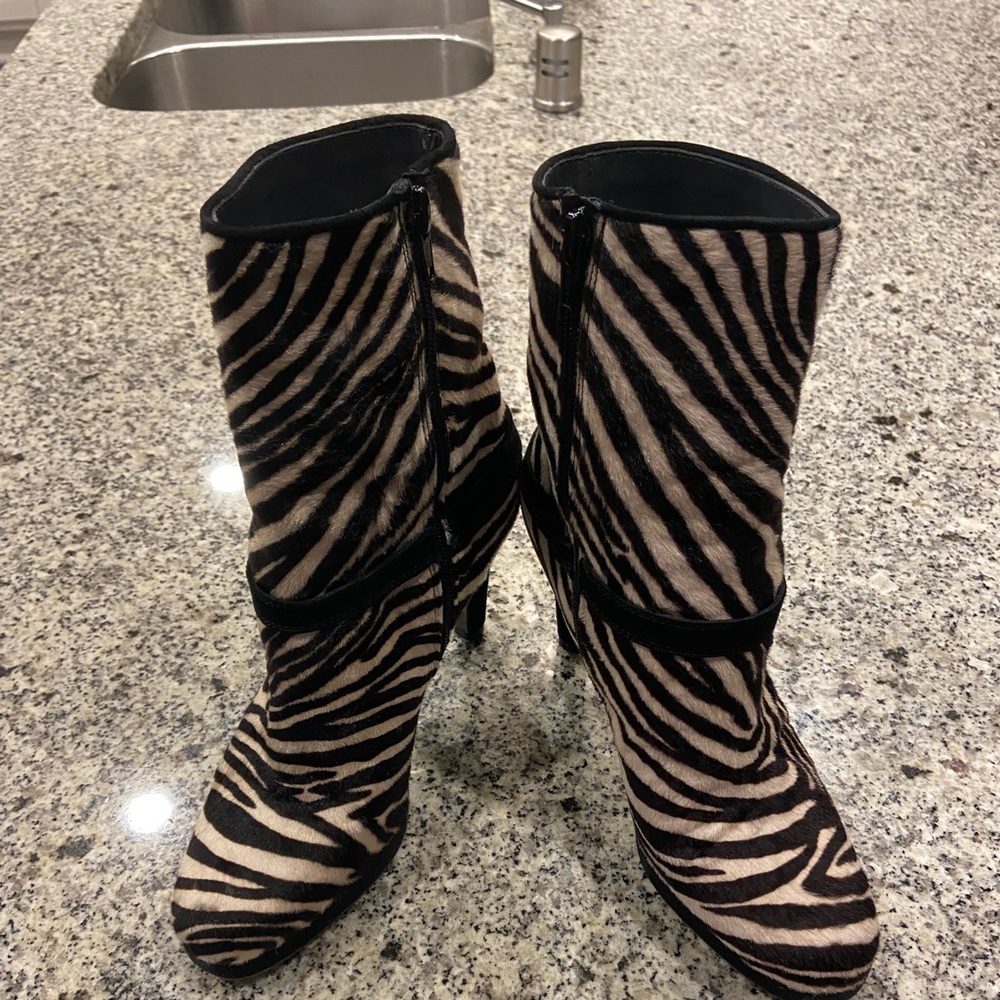 Stuart Weitzman Zebra Boots size 7.5